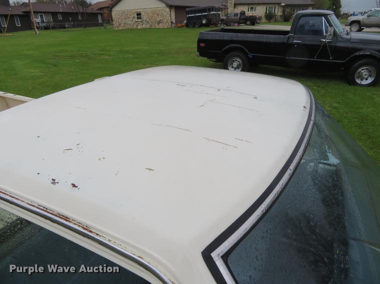 image for item EJ9562 1981 Dodge Ram D50 pickup truck