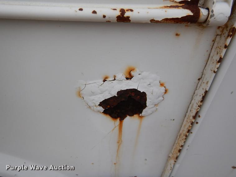 image for item EJ9808 2004 Ford F250 Super Duty SuperCab pickup truck