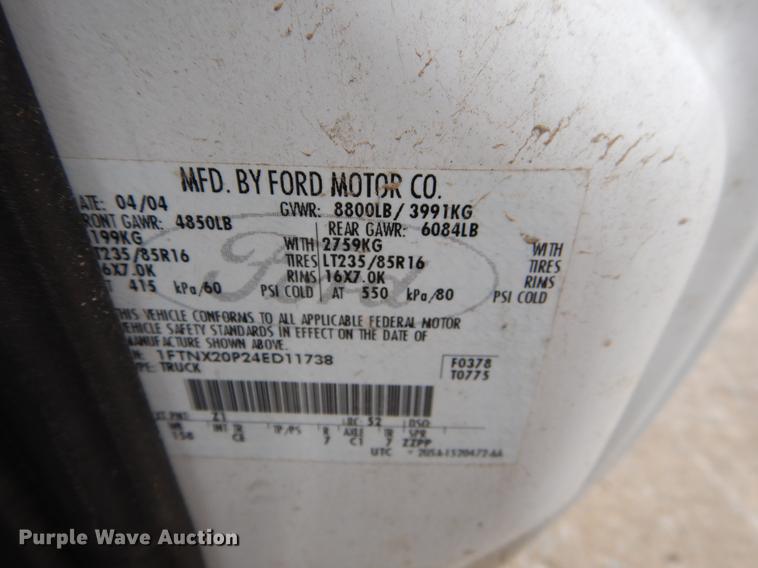 image for item EJ9808 2004 Ford F250 Super Duty SuperCab pickup truck