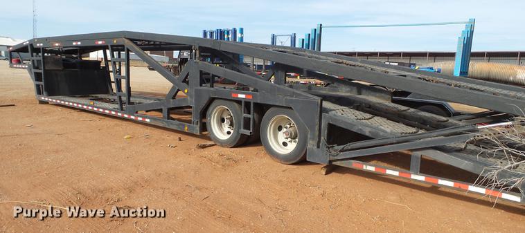 image for item EN9556 2001 Miller car trailer