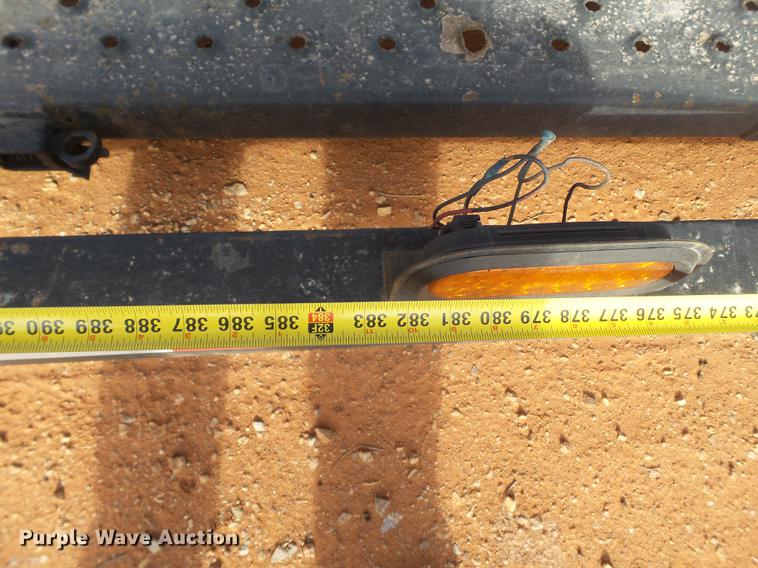 image for item EN9556 2001 Miller car trailer