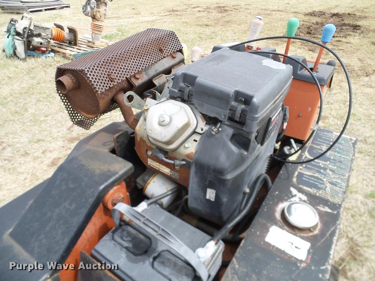 image for item EO9771 2001 Ditch Witch 1820H trencher