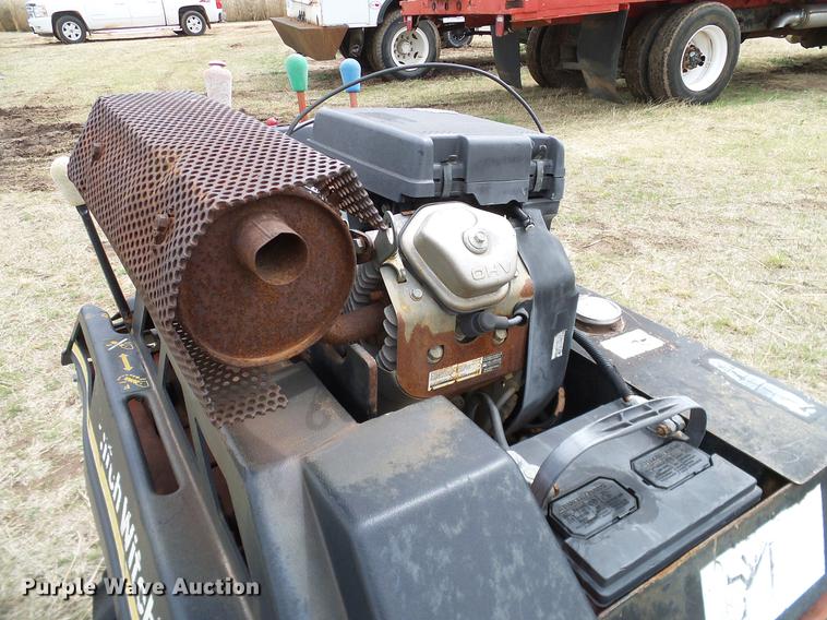 image for item EO9771 2001 Ditch Witch 1820H trencher