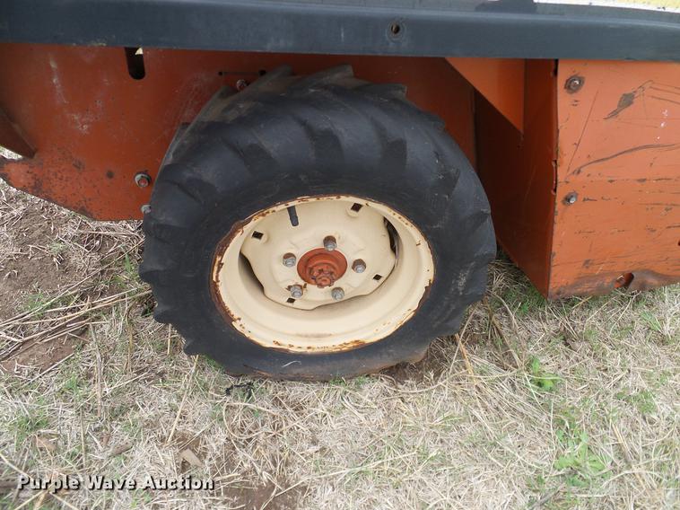 image for item EO9771 2001 Ditch Witch 1820H trencher