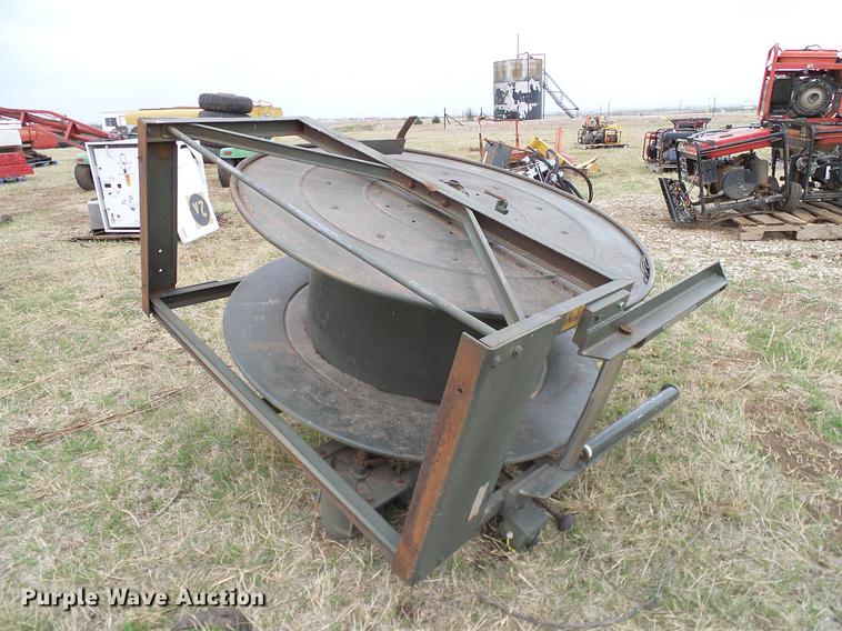 image for item EO9774 Fuel and lube reels and hoses