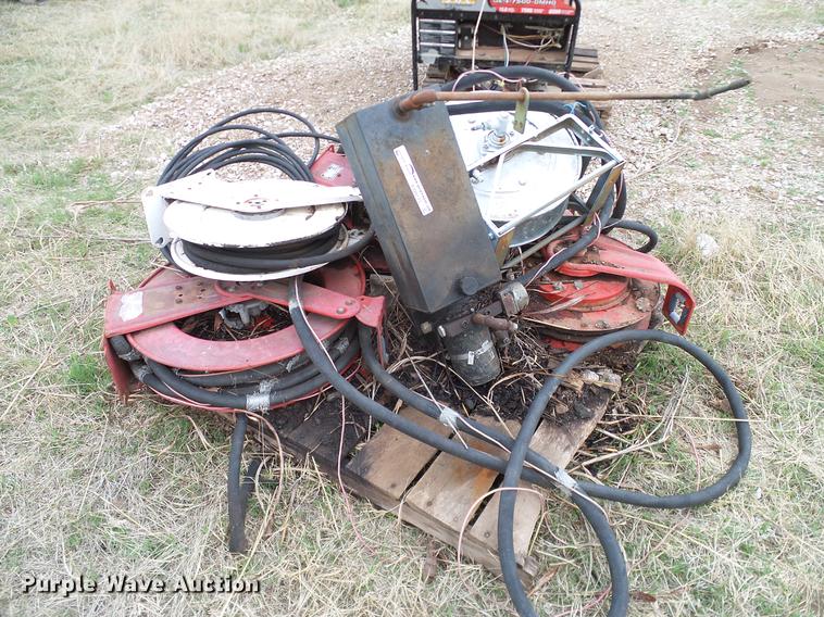 image for item EO9774 Fuel and lube reels and hoses