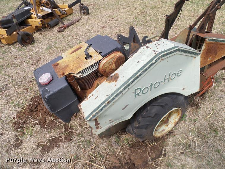 image for item EO9779 Lawn mowers and tiller