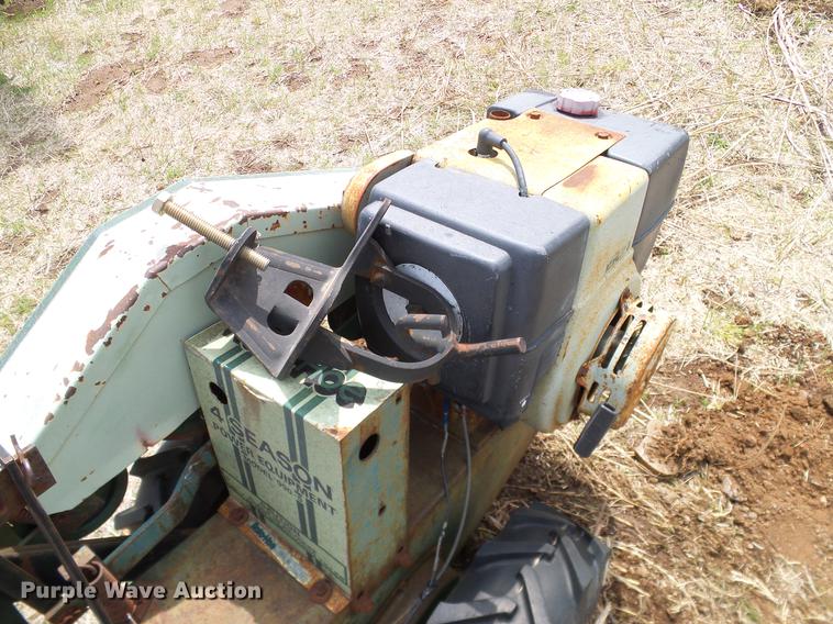 image for item EO9779 Lawn mowers and tiller