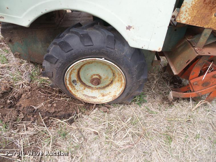 image for item EO9779 Lawn mowers and tiller