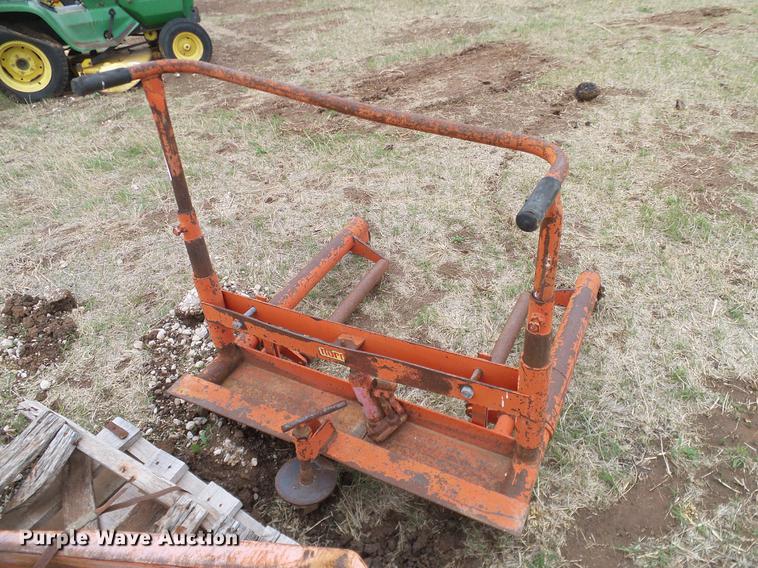 image for item EO9780 Tools