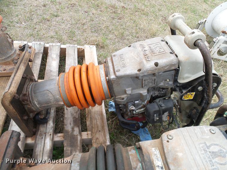 image for item EO9784 (6) plate compactors