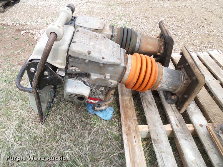 image for item EO9784 (6) plate compactors