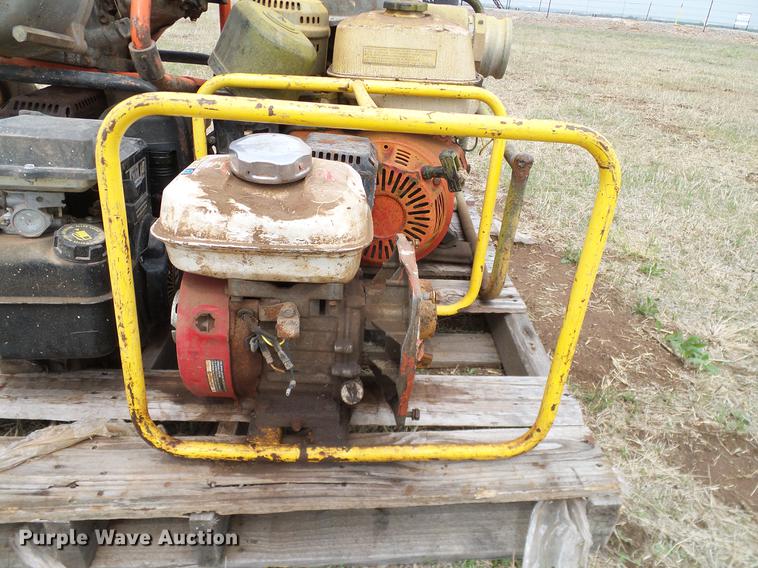 image for item EO9785 (8) trash pumps