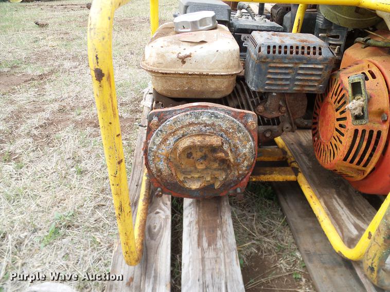 image for item EO9785 (8) trash pumps