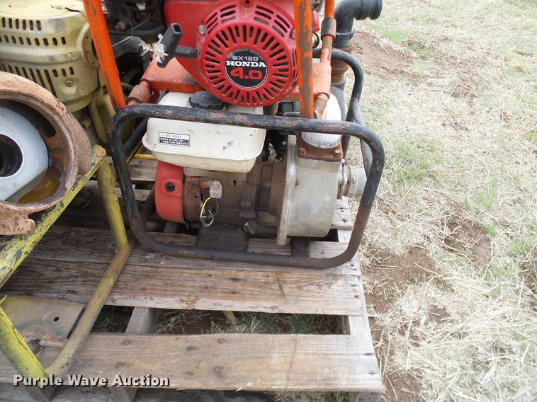 image for item EO9785 (8) trash pumps