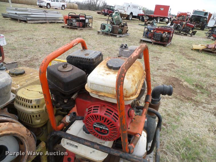 image for item EO9785 (8) trash pumps