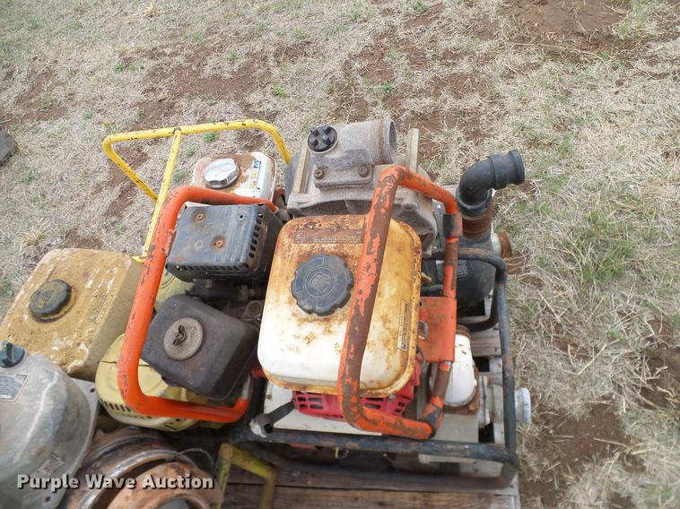 image for item EO9785 (8) trash pumps