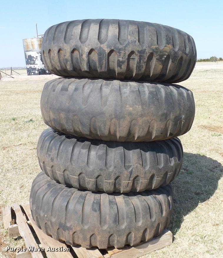 image for item EO9788 Truck axles, fifth wheel plates, tires, and wheels