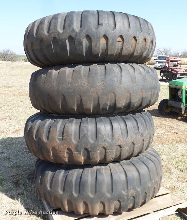 image for item EO9788 Truck axles, fifth wheel plates, tires, and wheels