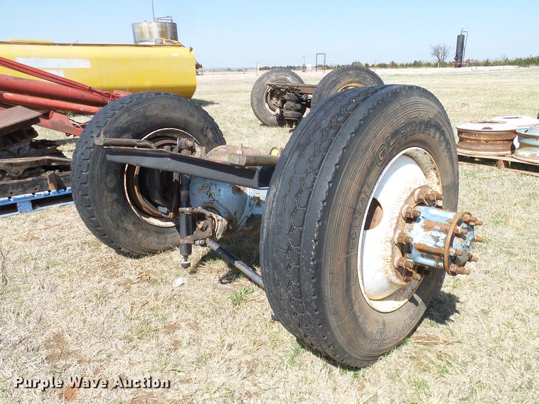 image for item EO9788 Truck axles, fifth wheel plates, tires, and wheels
