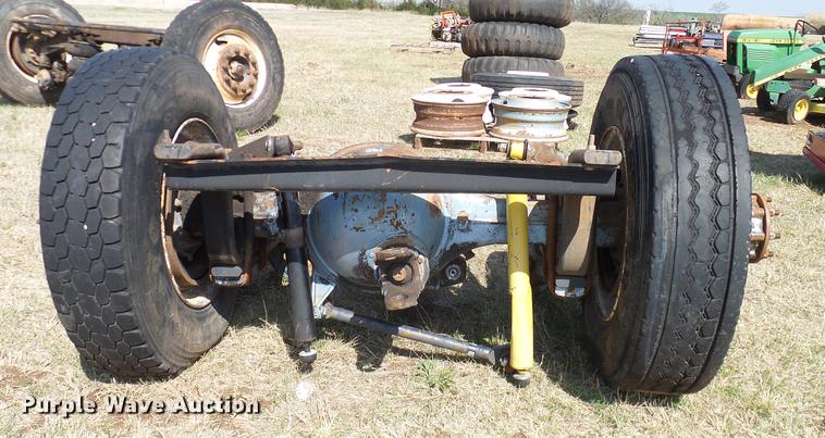 image for item EO9788 Truck axles, fifth wheel plates, tires, and wheels