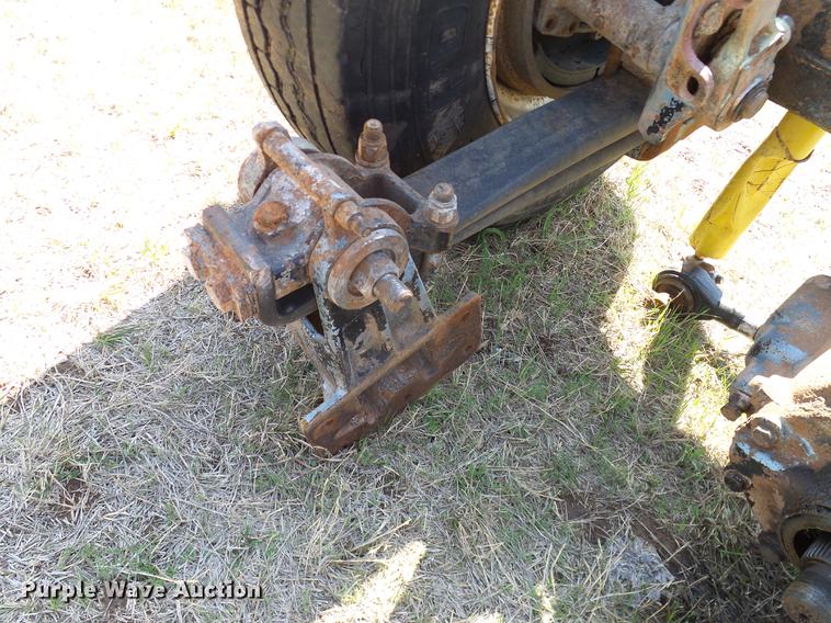 image for item EO9788 Truck axles, fifth wheel plates, tires, and wheels