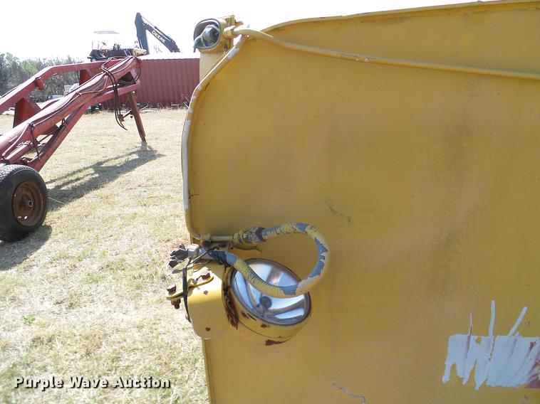 image for item EO9792 Fuel tank bed