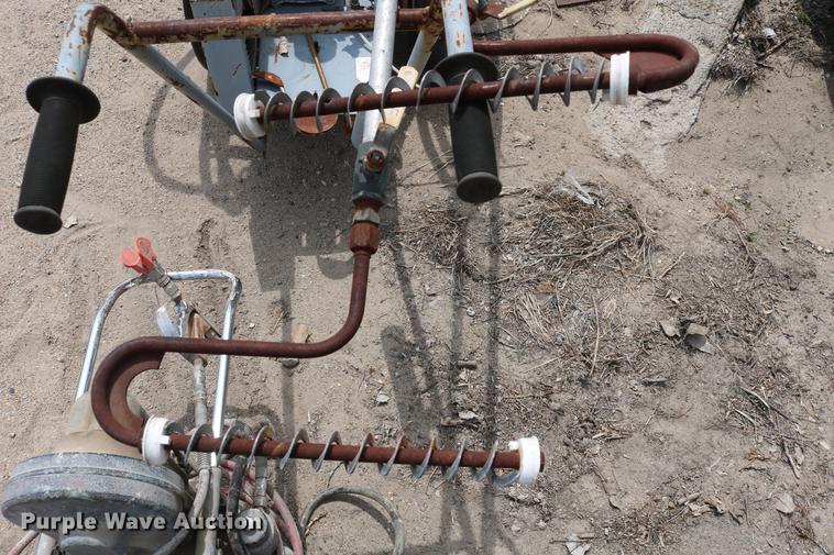 image for item EW9213 (2) paint machines