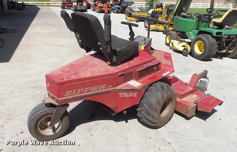 image for item EX9158 Zipper TS22 ZTR lawn mower