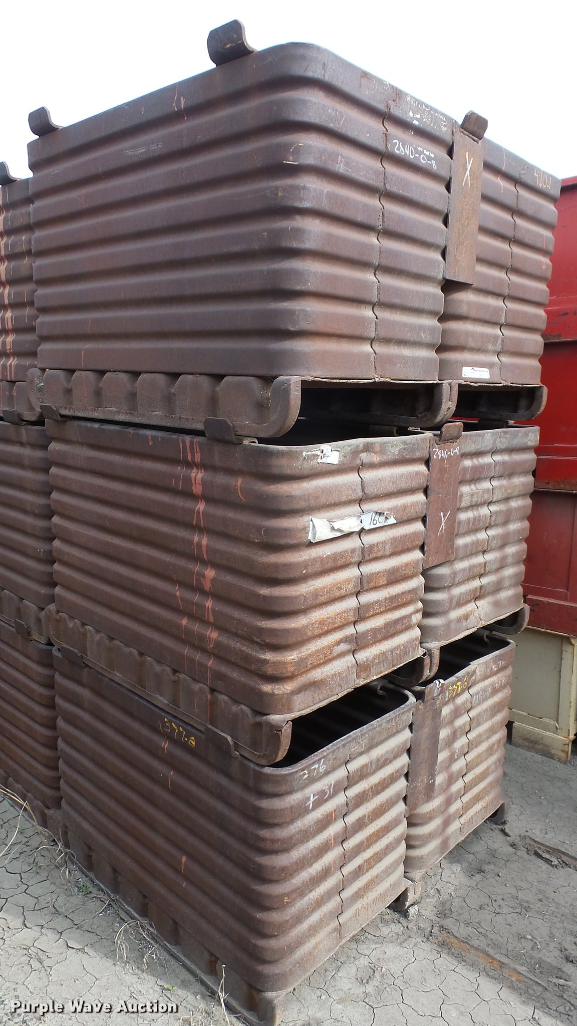 (6) steel storage bins in Wichita, KS Item DS9010 sold Purple Wave