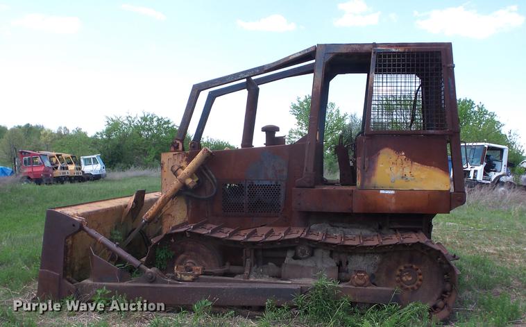 image for item BI9562 1978 Case 1450 dozer