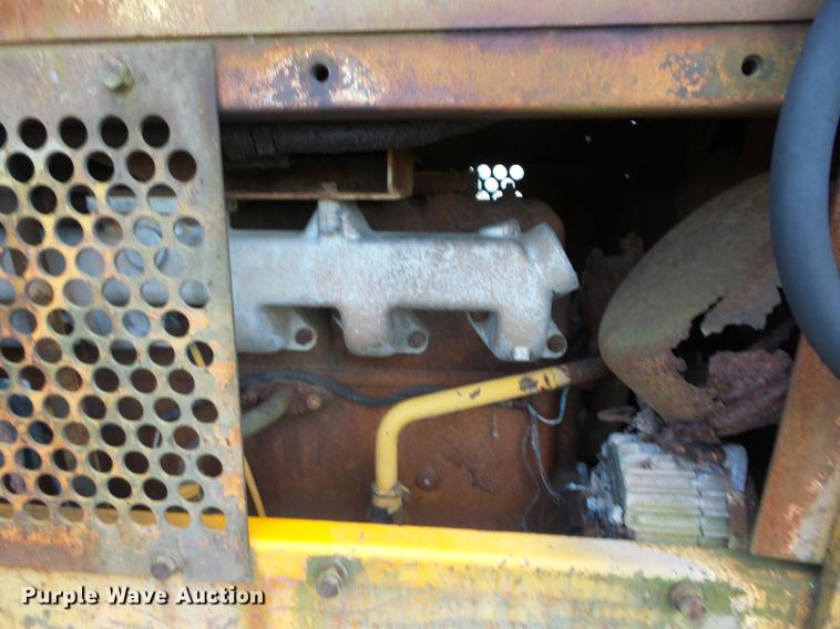 image for item BI9562 1978 Case 1450 dozer
