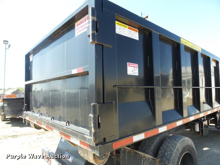 image for item DA3581 1998 Ford F700 hooklift truck