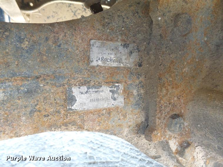 image for item DA3581 1998 Ford F700 hooklift truck