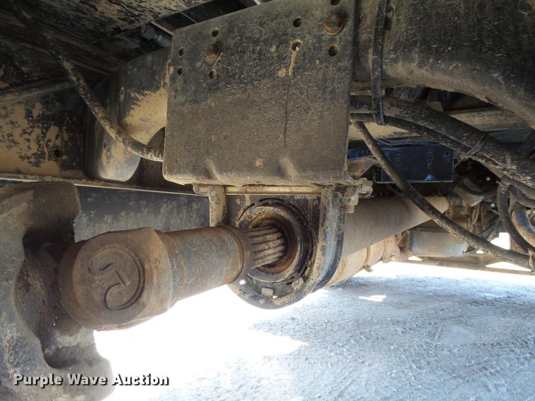 image for item DA3581 1998 Ford F700 hooklift truck