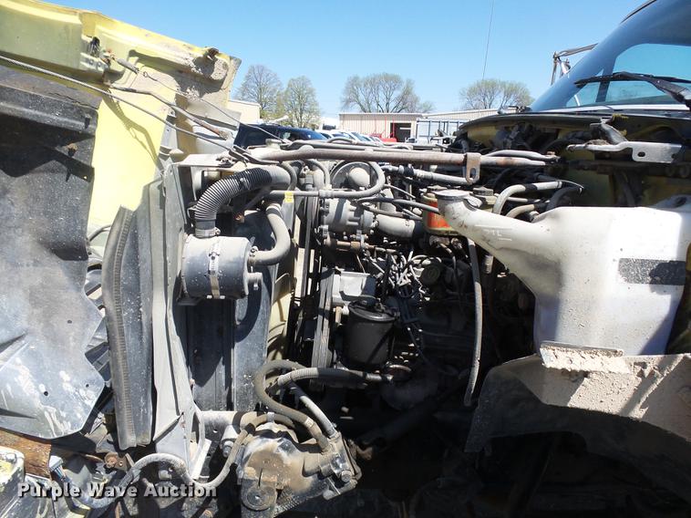 image for item DA3581 1998 Ford F700 hooklift truck