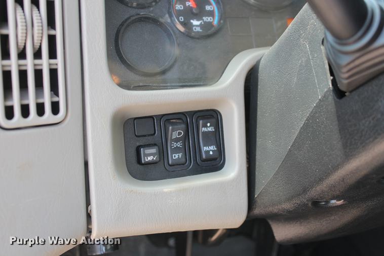 image for item DB5201 2015 International DuraStar 4300 water truck