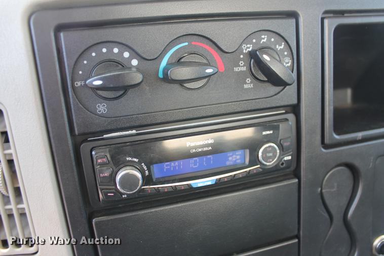 image for item DB5201 2015 International DuraStar 4300 water truck