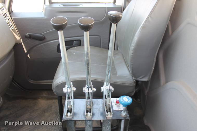 image for item DB5201 2015 International DuraStar 4300 water truck