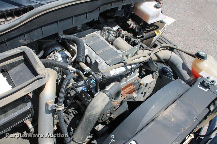 image for item DB5201 2015 International DuraStar 4300 water truck