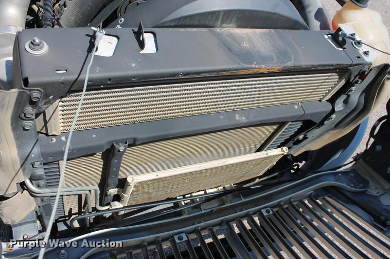 image for item DB5201 2015 International DuraStar 4300 water truck