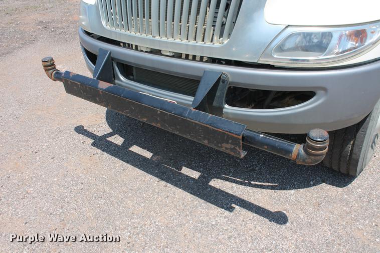 image for item DB5201 2015 International DuraStar 4300 water truck