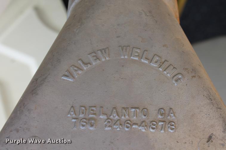 image for item DB5201 2015 International DuraStar 4300 water truck