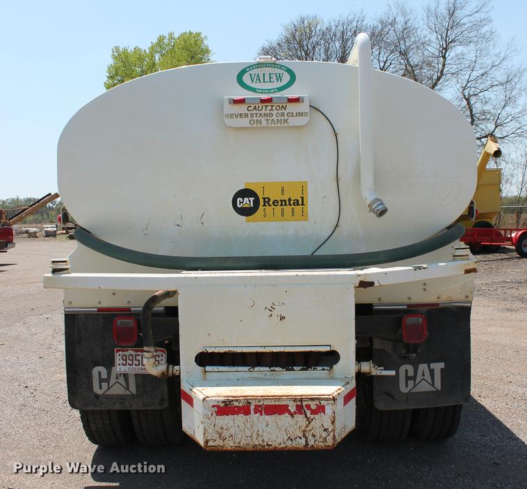 image for item DB5201 2015 International DuraStar 4300 water truck