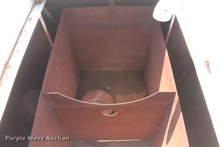 image for item DB5201 2015 International DuraStar 4300 water truck