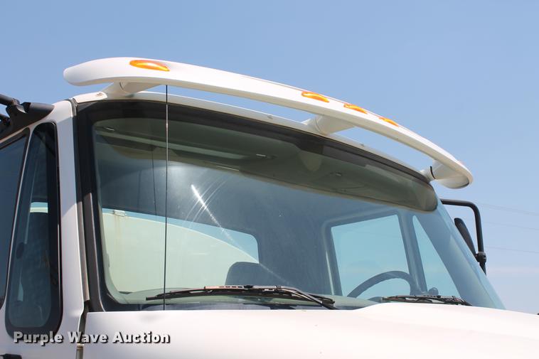 image for item DB5201 2015 International DuraStar 4300 water truck