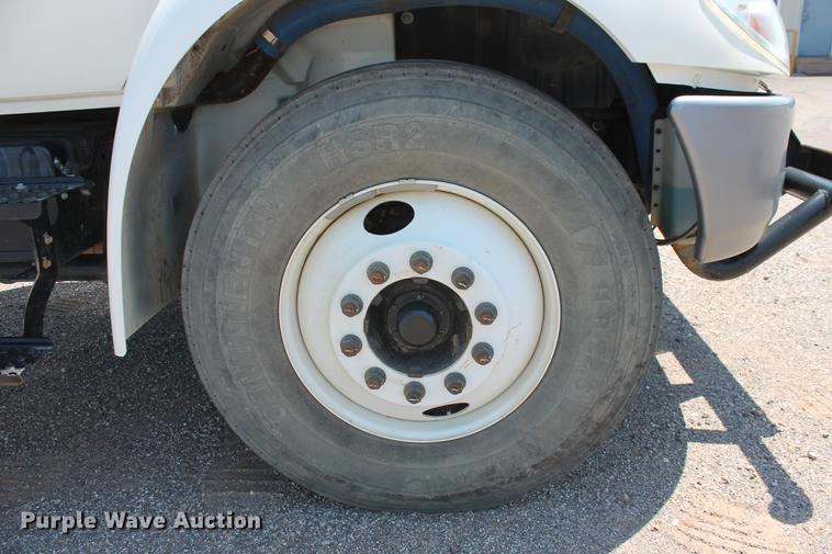 image for item DB5201 2015 International DuraStar 4300 water truck