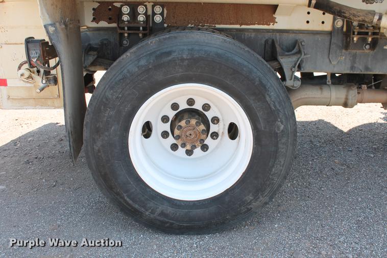 image for item DB5201 2015 International DuraStar 4300 water truck