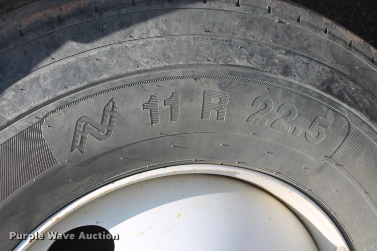 image for item DB5201 2015 International DuraStar 4300 water truck