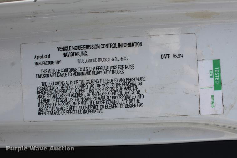 image for item DB5201 2015 International DuraStar 4300 water truck